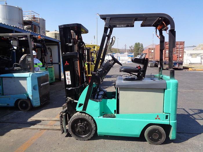 Usado 2012 MITSUBISHI LOTE 8 MONTACARGAS ELECTRICOS