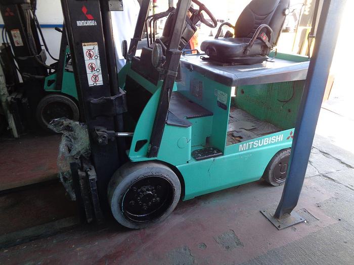 Usado 2012 MITSUBISHI LOTE 8 MONTACARGAS ELECTRICOS