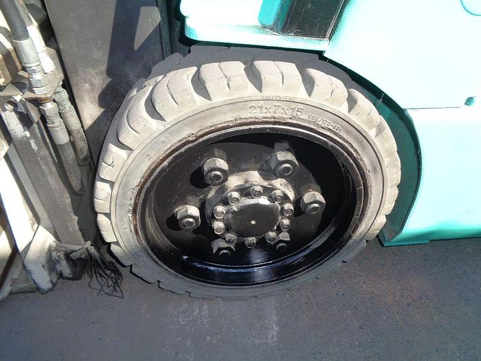 Usado 2012 MITSUBISHI LOTE 8 MONTACARGAS ELECTRICOS