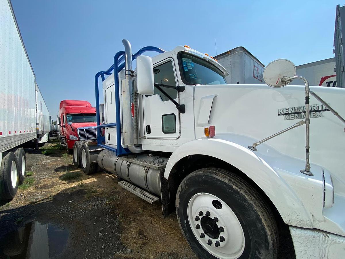 Usado Tractocamion Kenworth T800 18 Velocidades