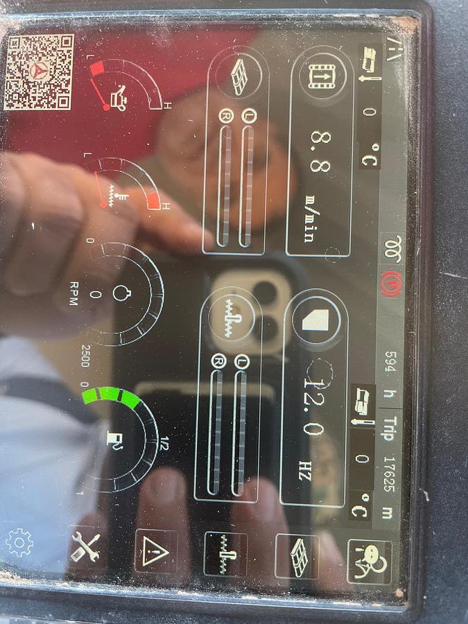 Usado 2023 Pavimentadora SANY 