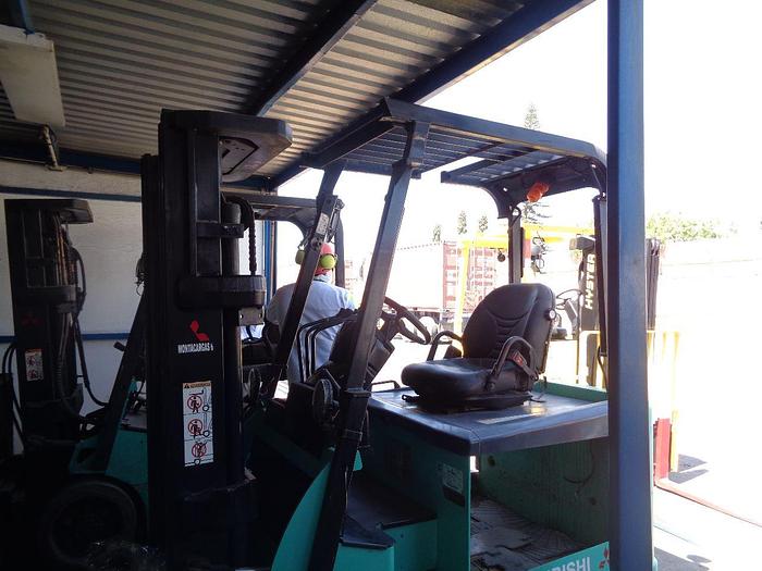 Usado 2012 MITSUBISHI LOTE 8 MONTACARGAS ELECTRICOS