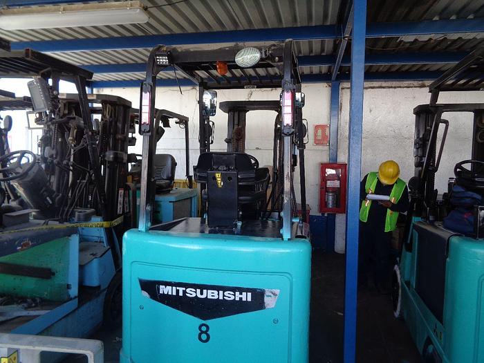 Usado 2012 MITSUBISHI LOTE 8 MONTACARGAS ELECTRICOS
