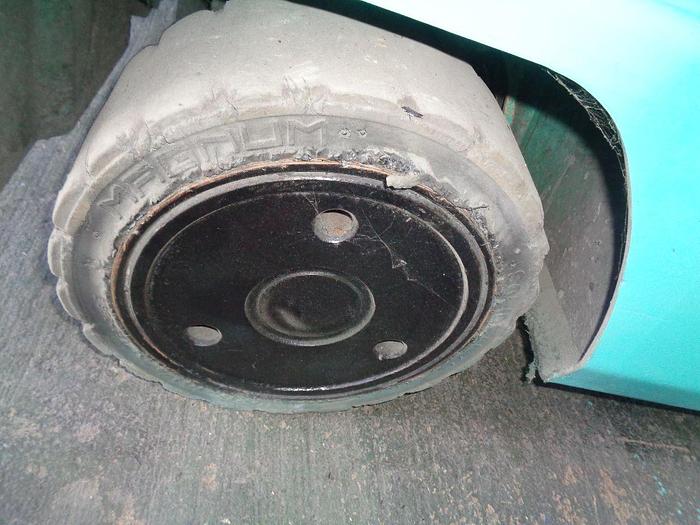 Usado 2012 MITSUBISHI LOTE 8 MONTACARGAS ELECTRICOS