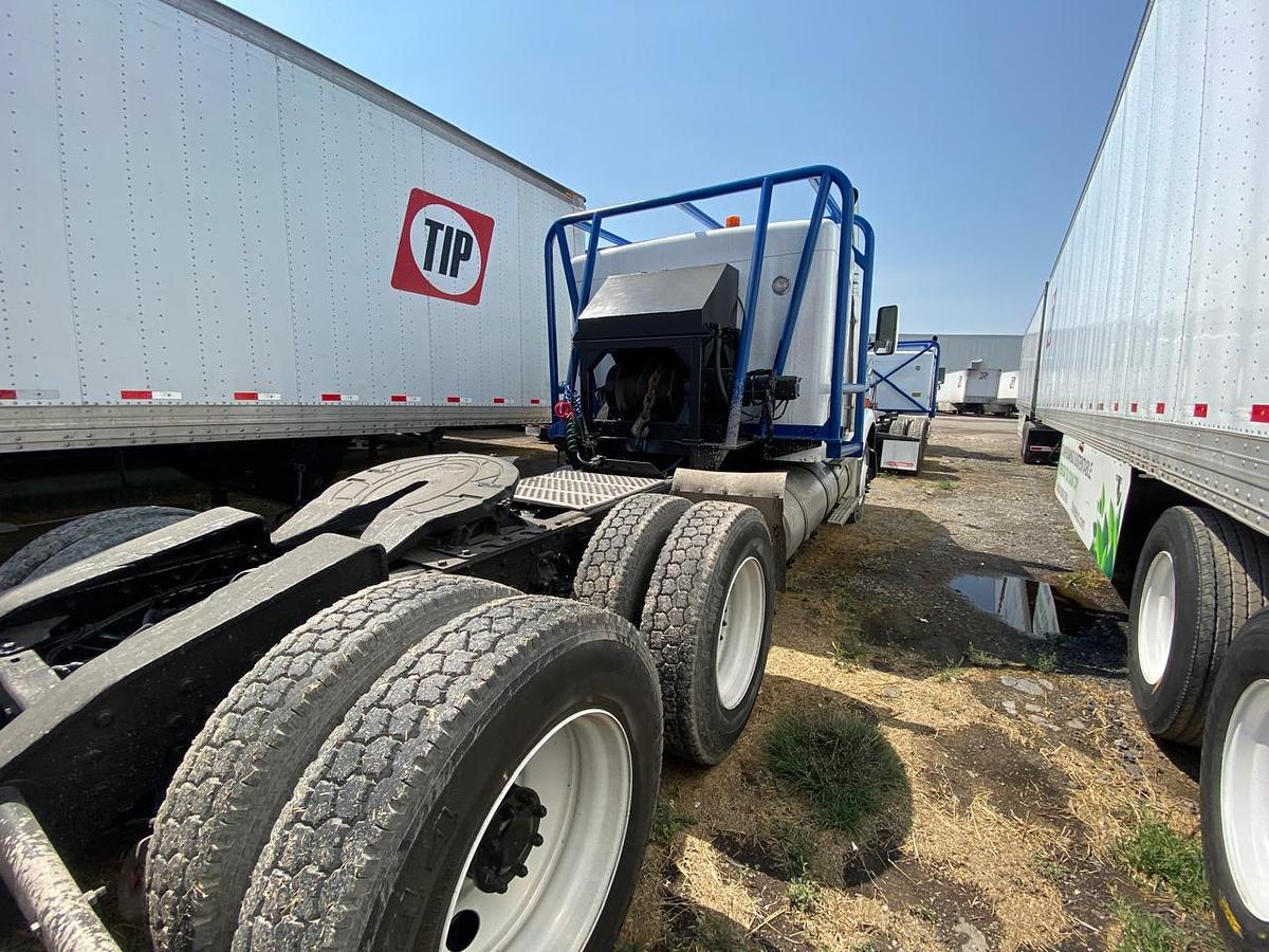 Usado Tractocamion Kenworth T800 18 Velocidades