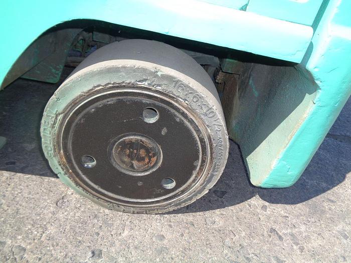 Usado 2012 MITSUBISHI LOTE 8 MONTACARGAS ELECTRICOS