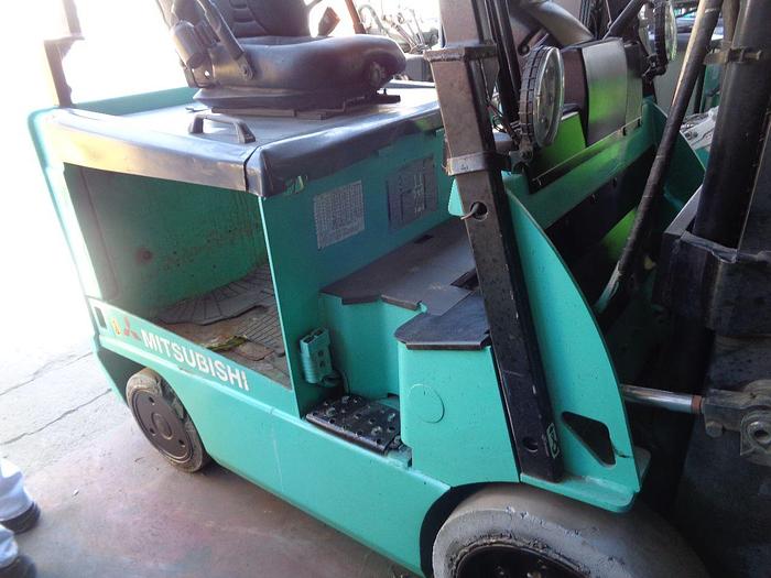 Usado 2012 MITSUBISHI LOTE 8 MONTACARGAS ELECTRICOS