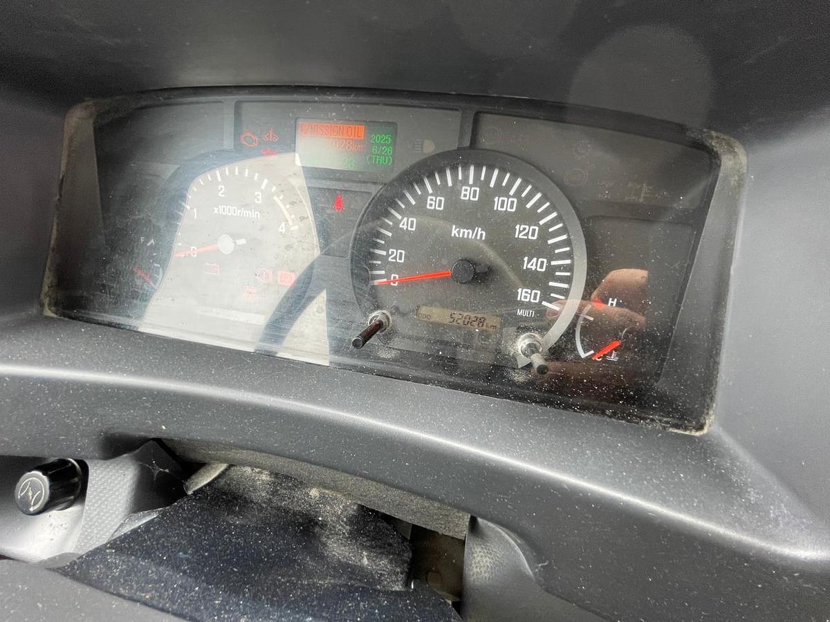 Usado CAMION CHASIS CABINA ELF 300 H