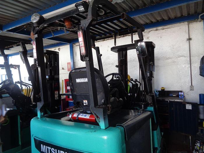 Usado 2012 MITSUBISHI LOTE 8 MONTACARGAS ELECTRICOS