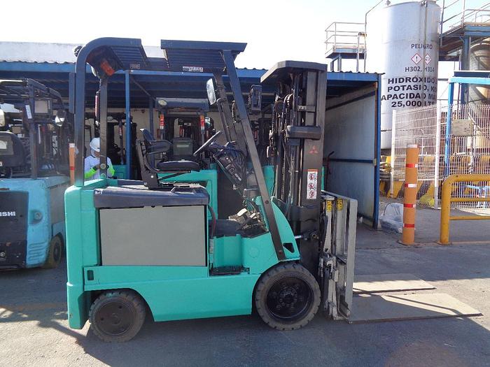 Usado 2012 MITSUBISHI LOTE 8 MONTACARGAS ELECTRICOS