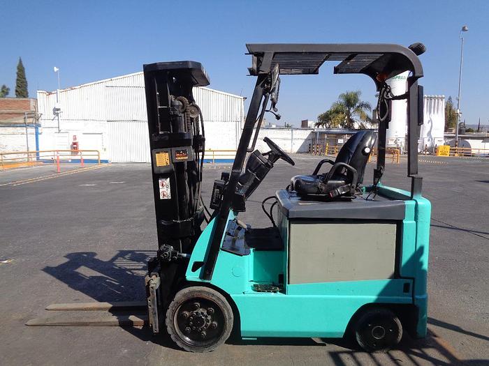 Usado 2012 MITSUBISHI LOTE 8 MONTACARGAS ELECTRICOS