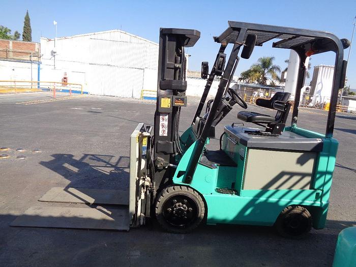 Usado 2012 MITSUBISHI LOTE 8 MONTACARGAS ELECTRICOS