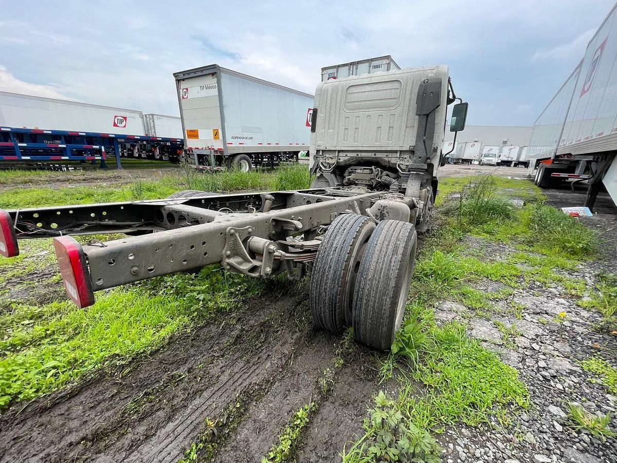Usado CAMION CHASIS CABINA ELF 300 H