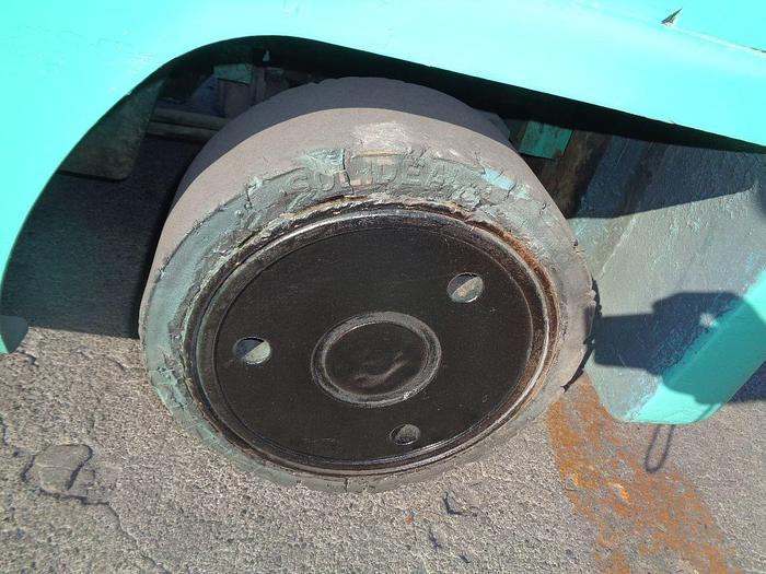 Usado 2012 MITSUBISHI LOTE 8 MONTACARGAS ELECTRICOS