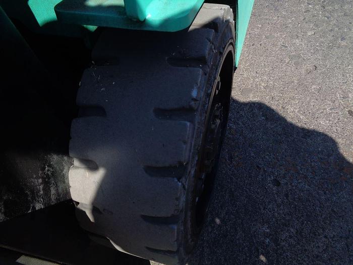 Usado 2012 MITSUBISHI LOTE 8 MONTACARGAS ELECTRICOS