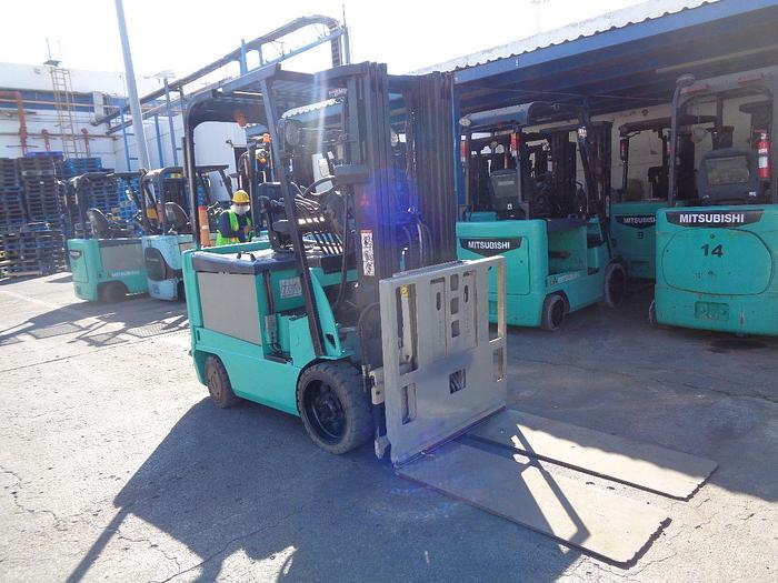 Usado 2012 MITSUBISHI LOTE 8 MONTACARGAS ELECTRICOS