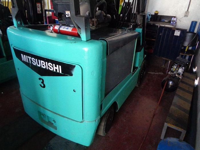 Usado 2012 MITSUBISHI LOTE 8 MONTACARGAS ELECTRICOS