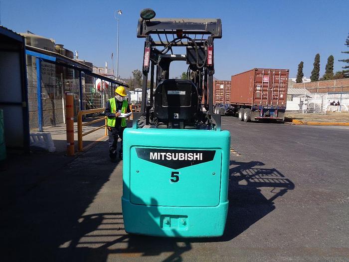 Usado 2012 MITSUBISHI LOTE 8 MONTACARGAS ELECTRICOS
