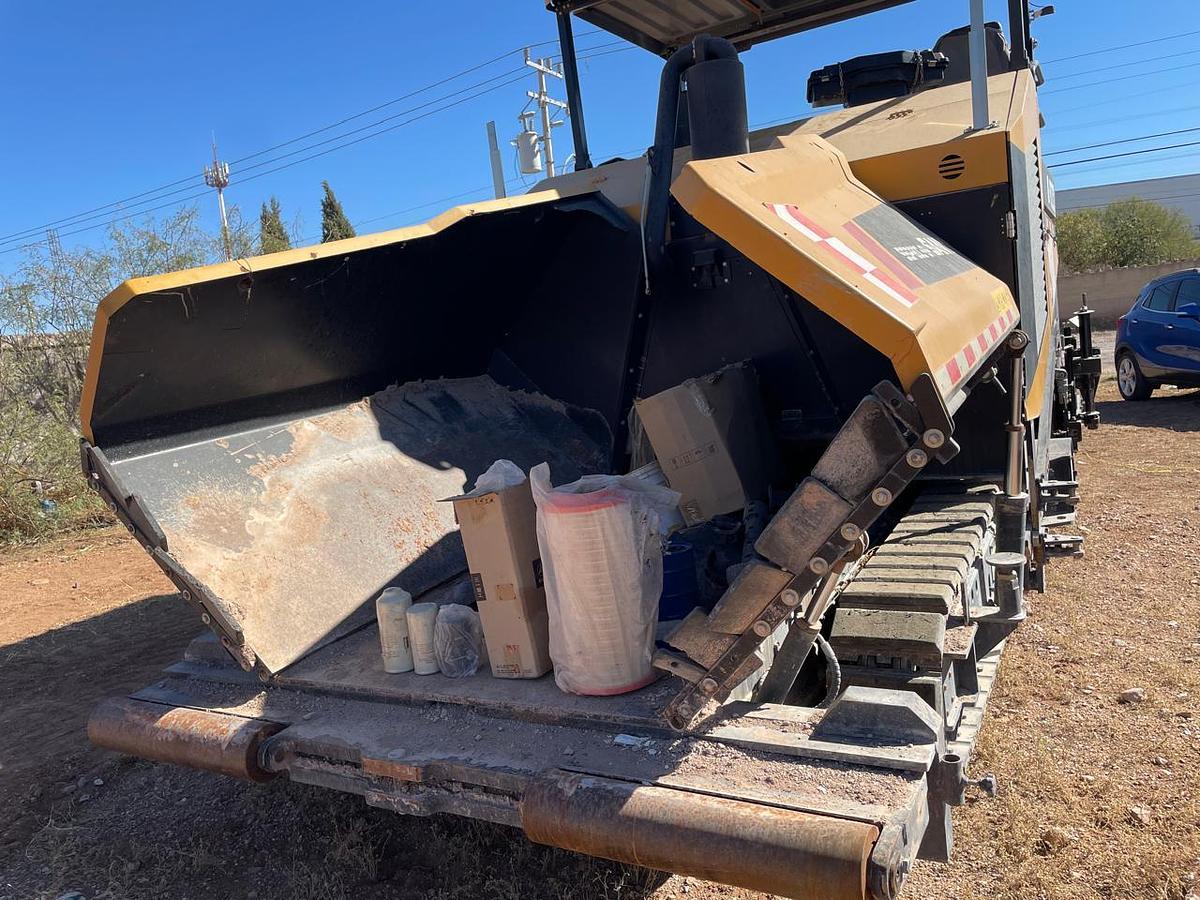 Usado 2023 Pavimentadora SANY 