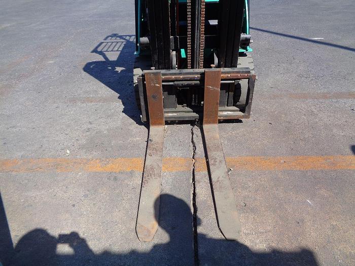 Usado 2012 MITSUBISHI LOTE 8 MONTACARGAS ELECTRICOS