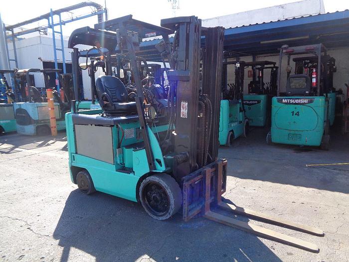 Usado 2012 MITSUBISHI LOTE 8 MONTACARGAS ELECTRICOS