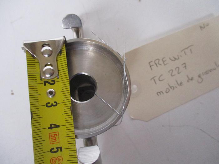 Used FREWITT TC227