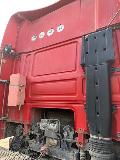 Used 2002 DAF 95.480 XF 6x2 EURO 3 MANUAL 10 TYRES
