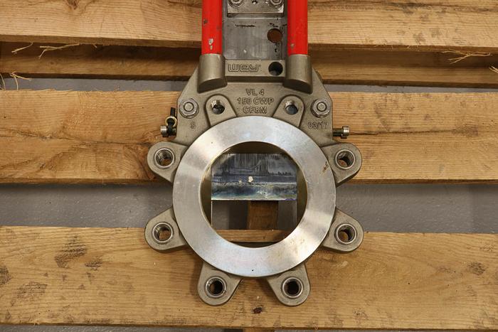 Unused Wey 4" Air Operated Knife Gate Valve #44244