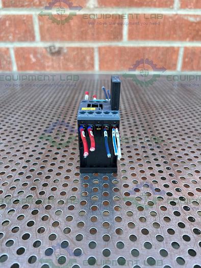 Used Siemens  3RT2015-1BB42 Contactor Relay