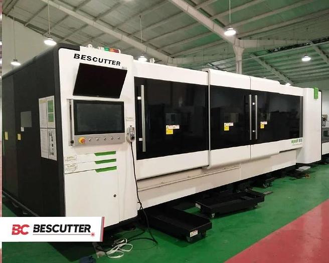 Mach 3015 12kW Heavy Duty Fiber Laser Metal Sheet Cutter Full Enclosure with Parallel Shuttle Table