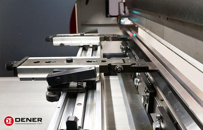 DENER DDS 20-90 BALL SCREW PRESS BRAKE