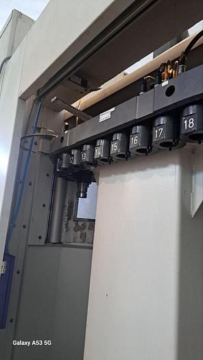 Ricondizionato CENTRO Di LAVORO MICRON 