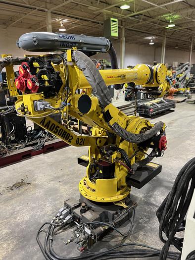 Used FANUC M900iA/260L, CLEANED AND TESTED, ONLY 2,067 HOURS
