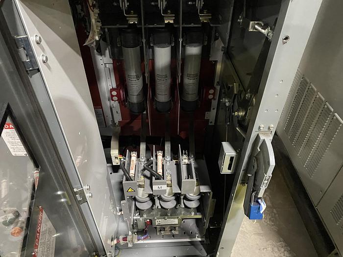 Used ALLEN BRADLEY MOTOR CONTROL STATION 7012480-002-11