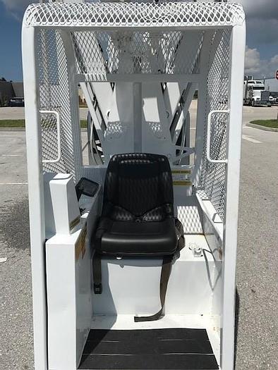 Used 2003 HI-RANGER TL-38 43fT Backyard Bucket Rover - C22665