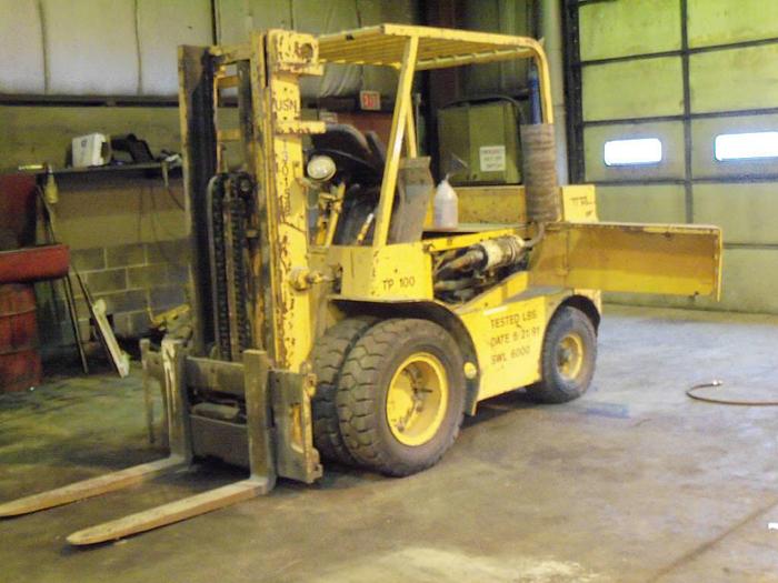 Used 1989 Allis Chalmers 6000lbs. Fork T- Stock #: 1219