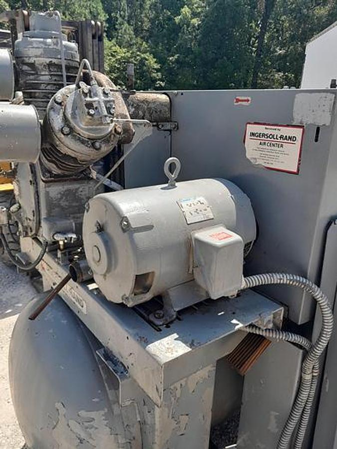 Used INGERSOLL-RAND AIR COMPRESSOR Md.TPTA 40
