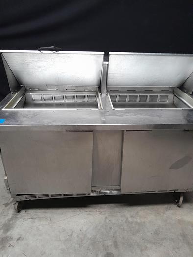 Used BEVERAGE AIR 60in