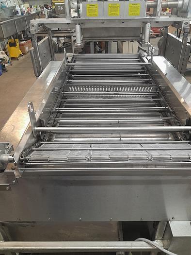 Refurbished Belshaw CENTRY DD200 / C300 GAS AUTOMATIC CAKE DONUT FRYER LINE