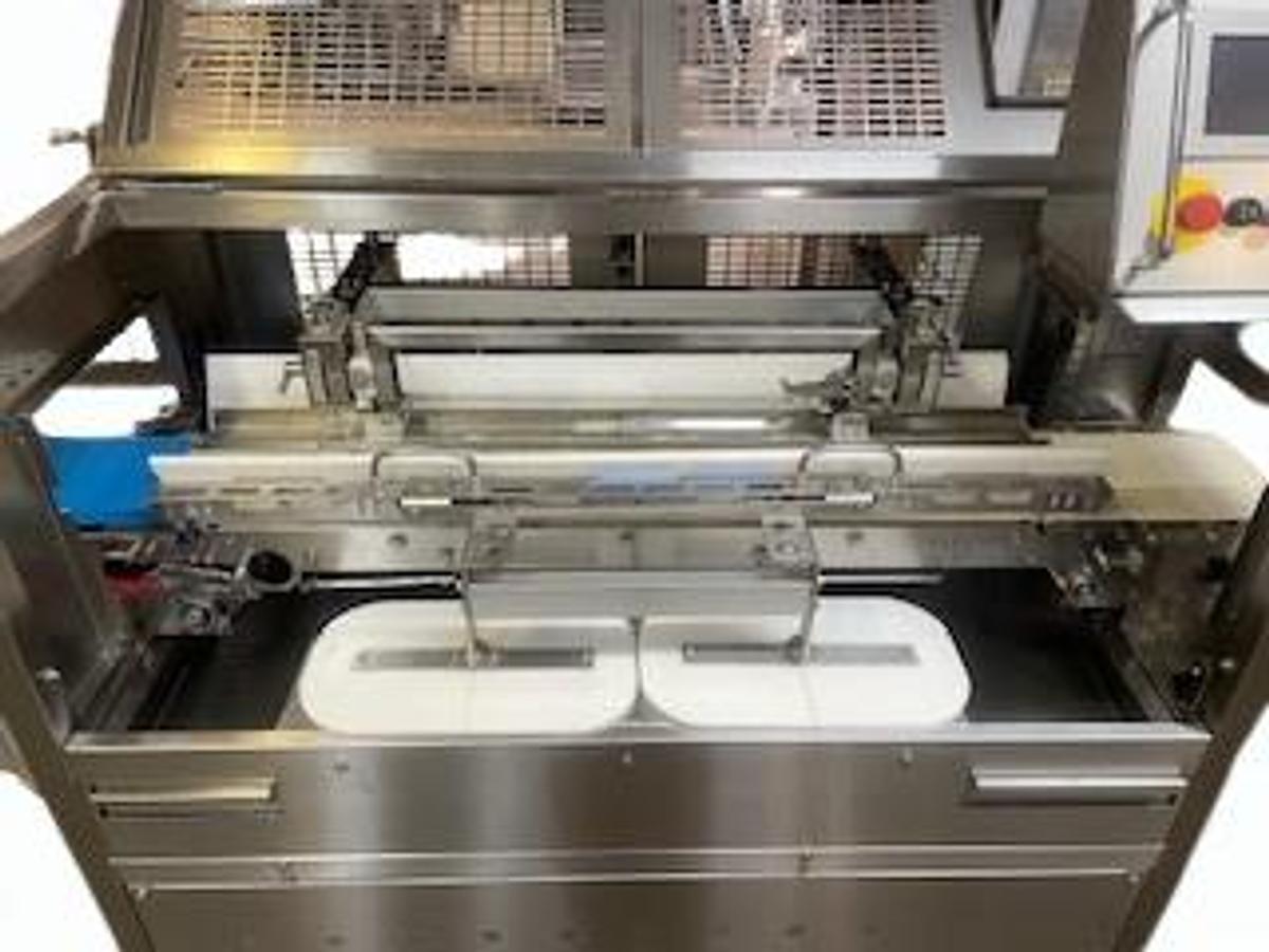 Used 2015 Rheon TWIN DIVIDERS Md.# VX212 & PUNCH ROUNDERS Md.# PR101