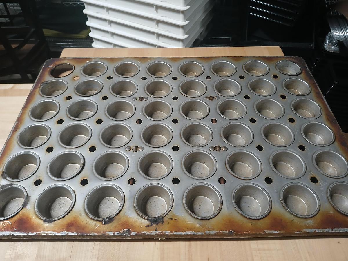 Used Mini Muffin Pan