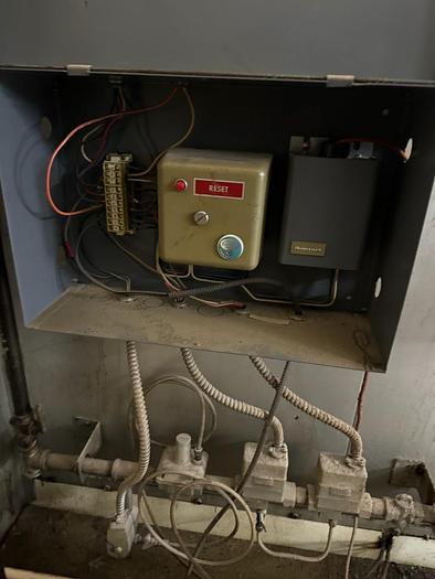 Used Reed REED-REVOLVING TRAY OVEN