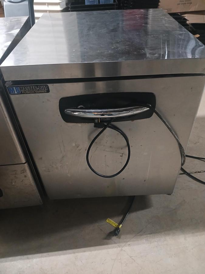 Used Master-bilt Fusion Series UR27A