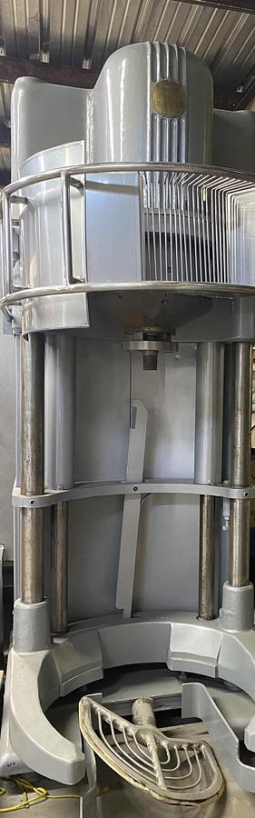 Used USED AMF GLENN 74-36 MIXER, 340 QUART WITH BOWL GUARD, FLAT BEATER AND TWO BOWLS