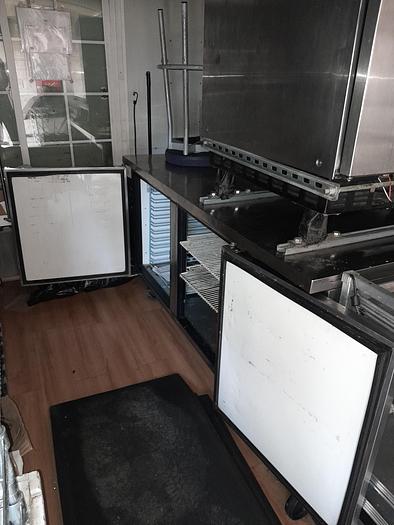 Used 2000 MORGAN 14' FOODTRAILER