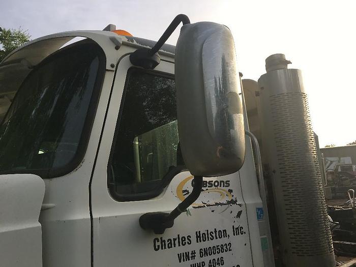 Used 2006 Mack CHN613