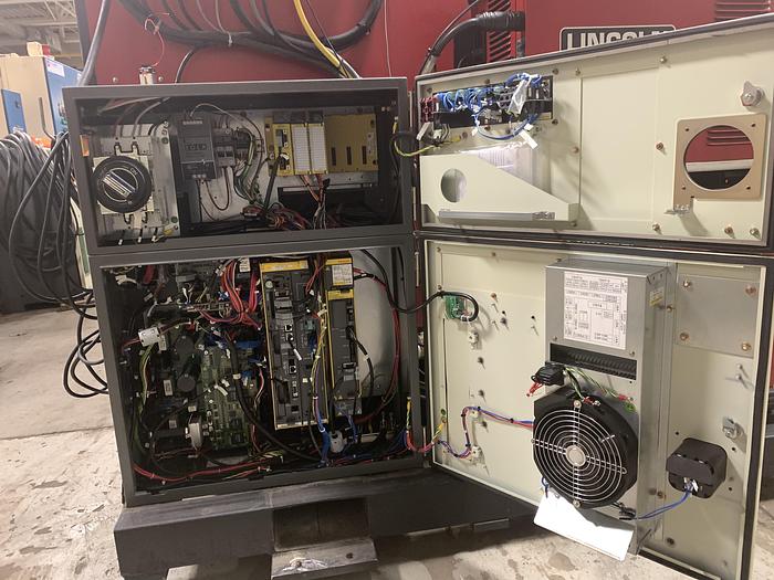 Used LINCOLN ELECTRIC SYSTEM 20 MIG WELDING CELL WITH FANUC ARCMATE 100IC ROBOT AND R30iB CONTROLLER