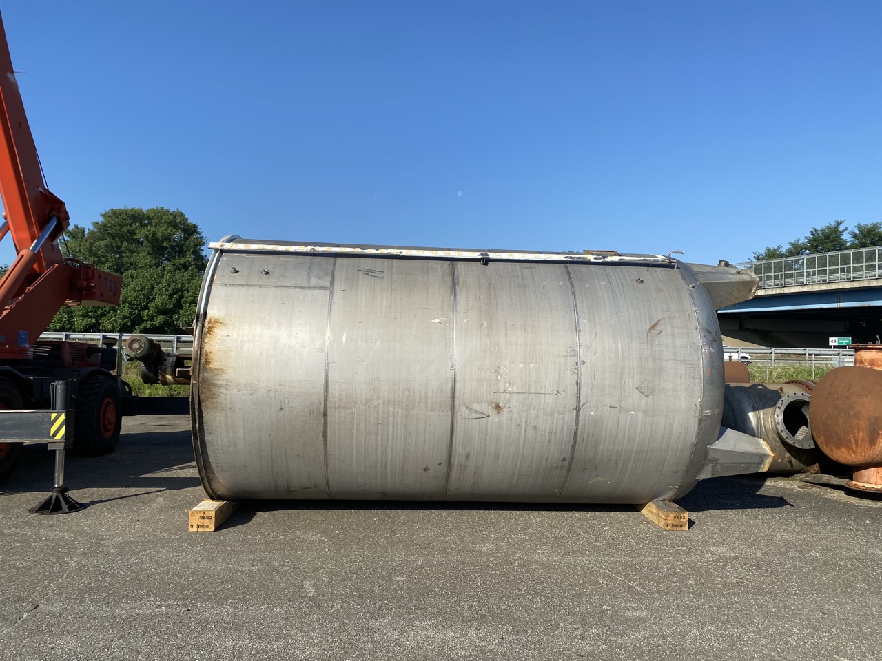 Usato Serbatoio con agitatore, da 37000 Litri