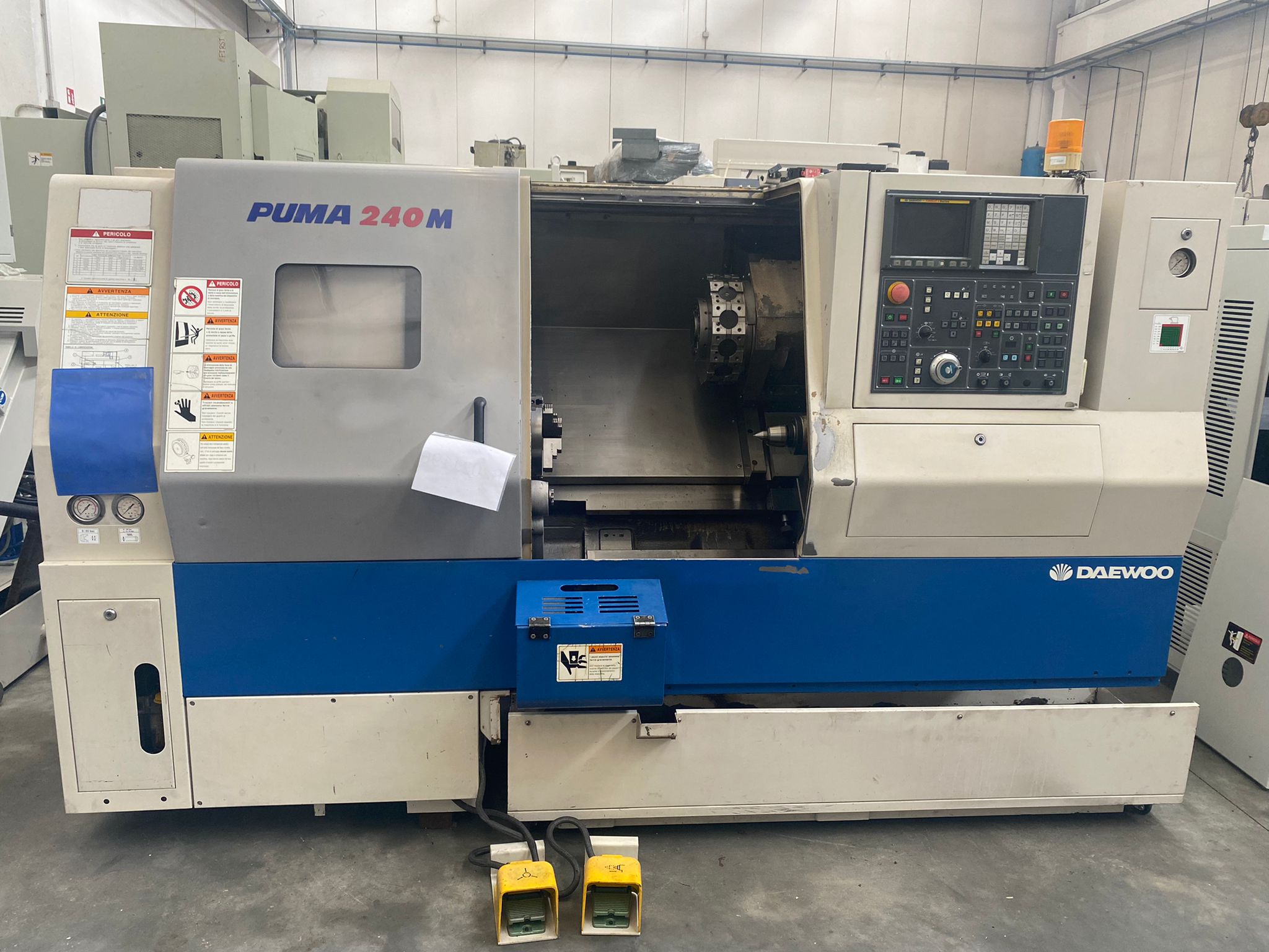 Usato 2004 Daewoo PUMA 240MC