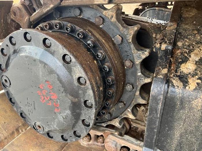 Used 2017 CAT 320FL